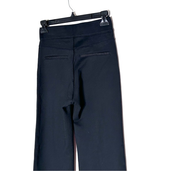 SPANX The Perfect Pant High Hi-Rise Flare Classic
Size Small - Picture 6 of 8